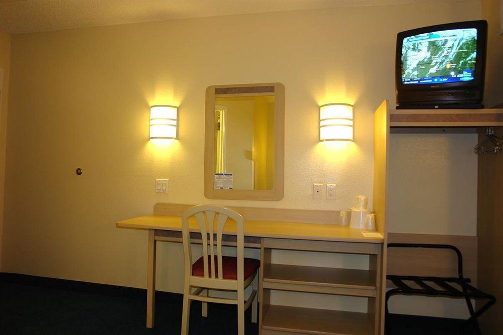 Motel 6-Portsmouth, Nh エクステリア 写真