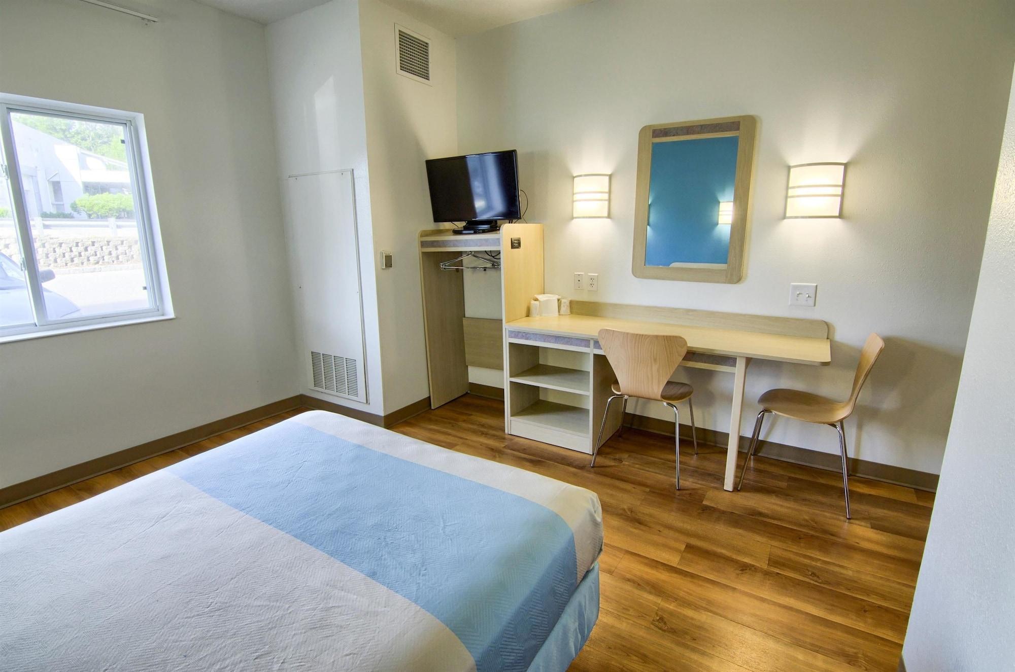 Motel 6-Portsmouth, Nh エクステリア 写真