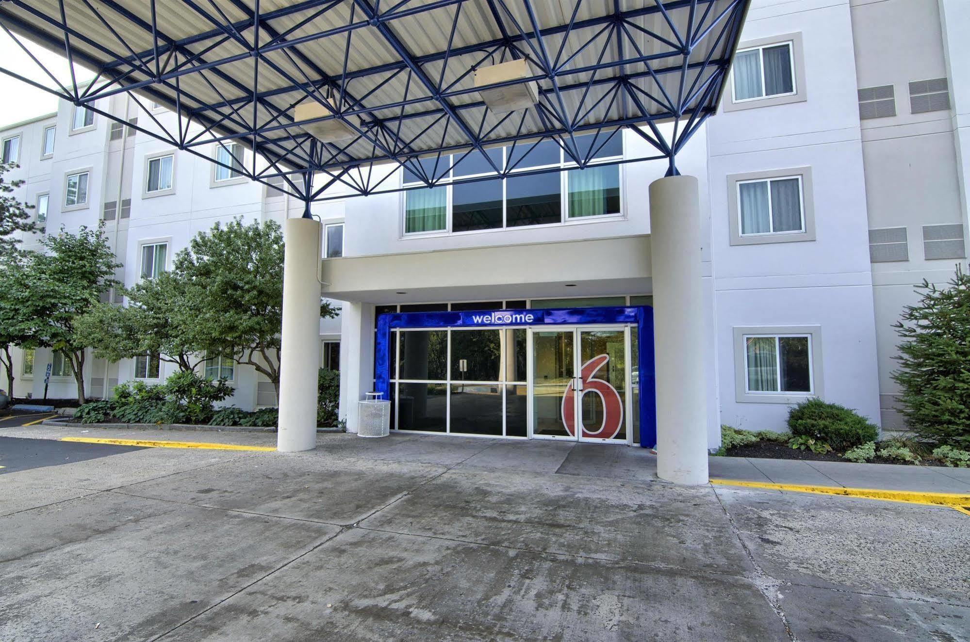 Motel 6-Portsmouth, Nh エクステリア 写真