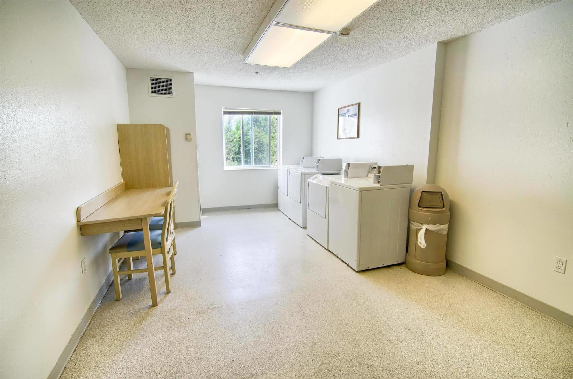Motel 6-Portsmouth, Nh エクステリア 写真