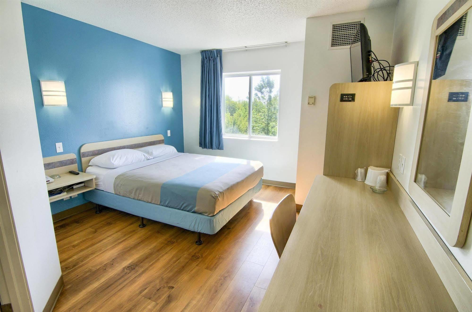 Motel 6-Portsmouth, Nh エクステリア 写真