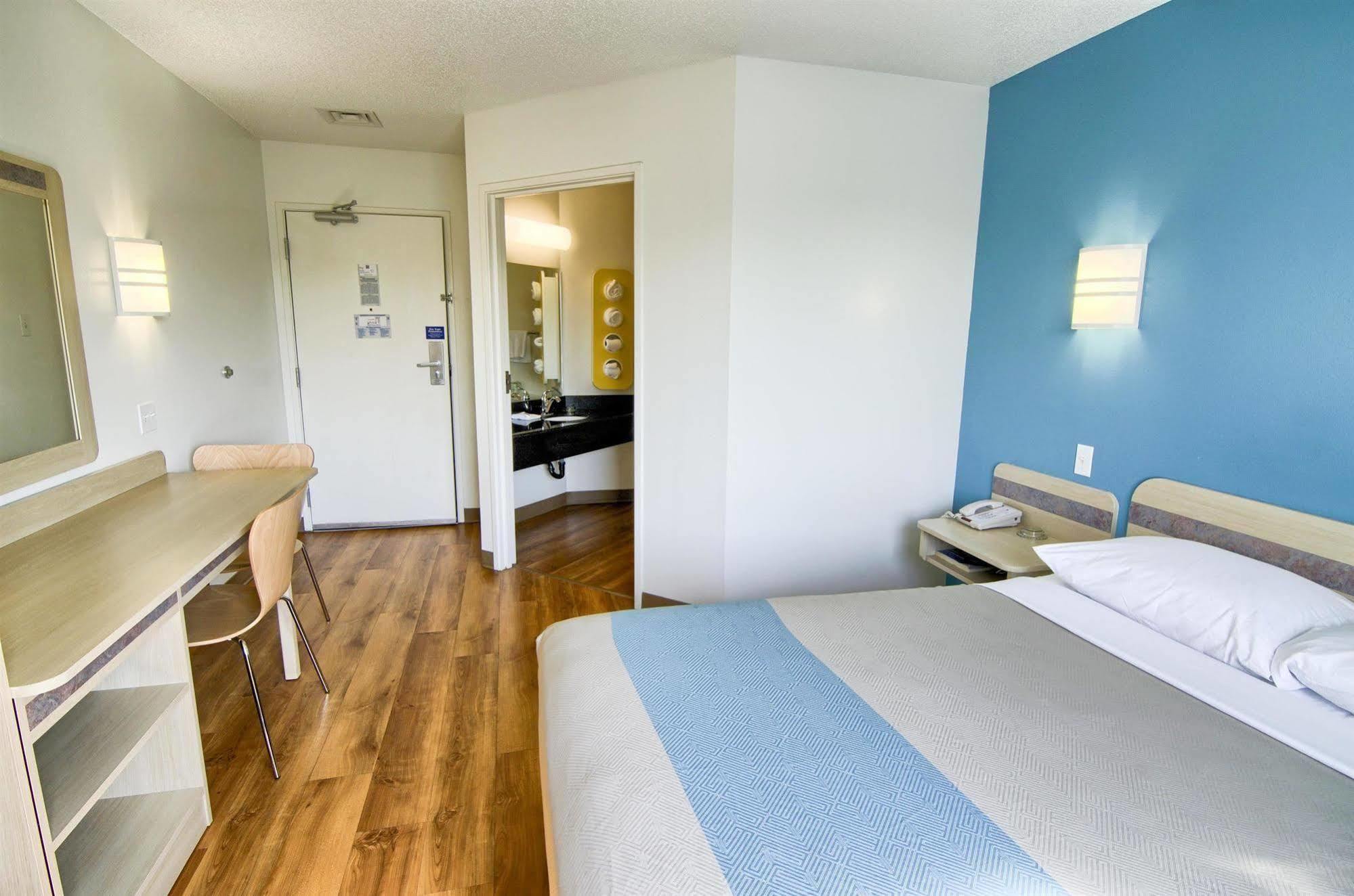 Motel 6-Portsmouth, Nh エクステリア 写真